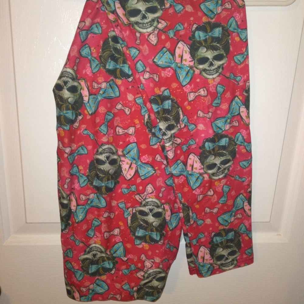 Sugar skull leggings